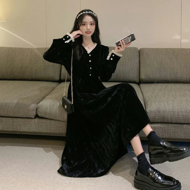Inner Skirt for Women 2025 Autumn and Winter Base V-neck Fairy Long Skirt Small French Niche Dress